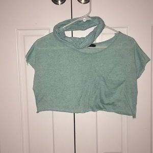 Workout cropped top with matching sweatband